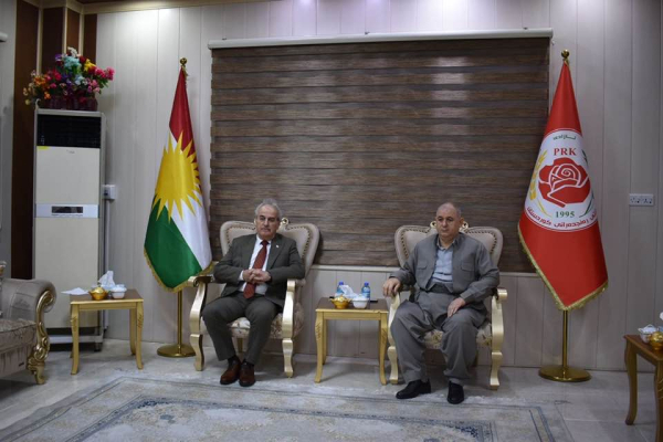 السكرتير العام يزور السيد بابير كاملا