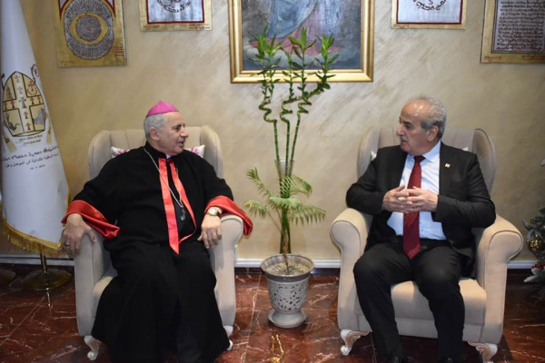 السكرتير العام يزور نيافة المطران ميخائيل نجيب