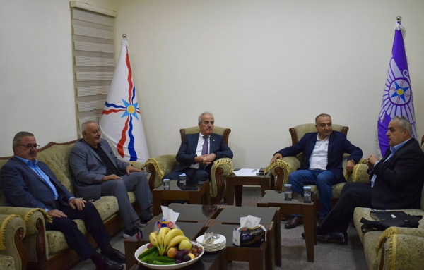 اجتماع للأحزاب القومية الخمسة