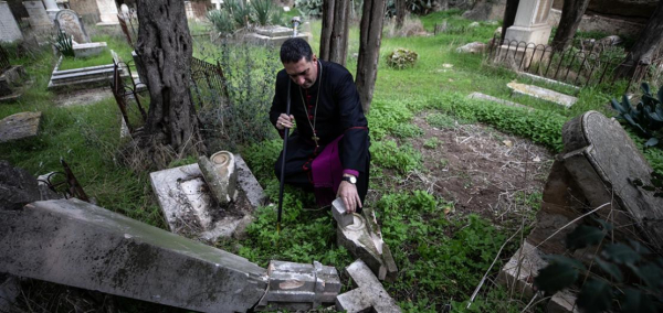 تخريب عشرات القبور المسيحية بالقرب من القدس القديمة