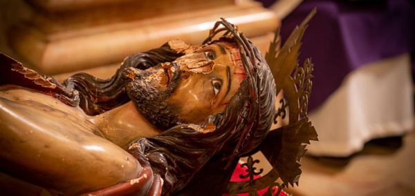 انتهاك حرمة المقدّسات المسيحية