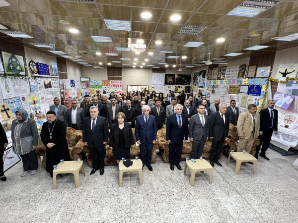 الدراسة السريانية تفتتح المعرض السنوي للرسم والزخرفة والخط السرياني في كركوك