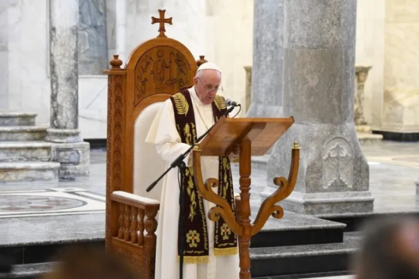 بمَ يتميّز البطرشيل البغديدي المُهدى إلى البابا فرنسيس في زيارته التاريخيّة للعراق؟