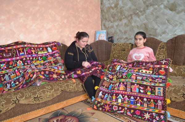 امرأة من بغديدا: هواية التطريز تحولت الى باب رزق معيل لعائلتي واولادي