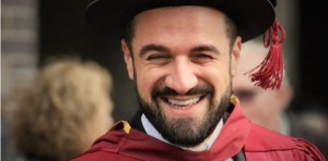 حصول نيافة الاسقف مار اوراهام يوخانس، على شهادة الدكتوراه من جامعة ماكواري في سيدني