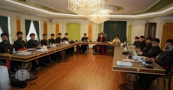 مقررات السينودس المقدس الثاني برئاسة قداسة البطريرك مار آوا الثالث، الجاثليق البطريرك لكنيسة المشرق الآشورية في العالم