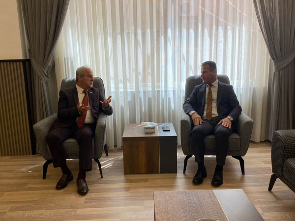 السكرتير العام  لحزب بيت نهرين الديمقراطي يزور مدير بلدية عنكاوه