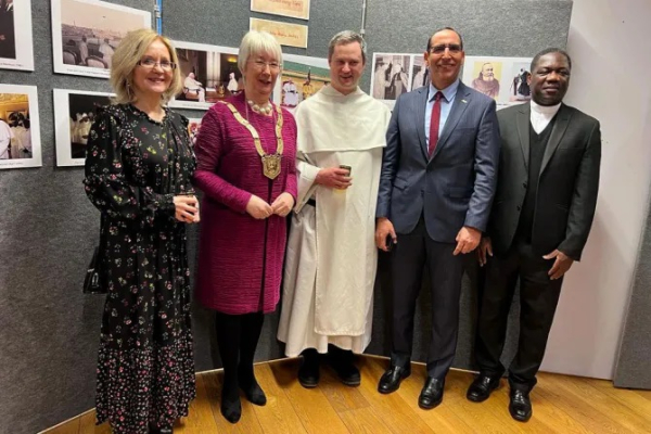 أيرلندا: معرض يوثّق التراث المسيحي المغربي