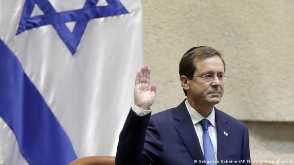 الرئيس الإسرائيلي يدين التعديات على المسيحيين ومقدساتهم في إسرائيل