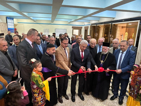 الدراسة السريانية تفتتح المعرض السنوي للرسم والزخرفة والخط السرياني في بخديدا