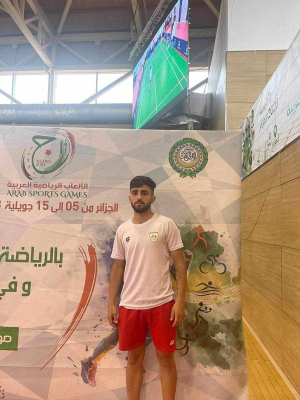 اللاعب يوسف مفيد ممثل للمنتخب الوطني بالدورة العربية في الجزائر