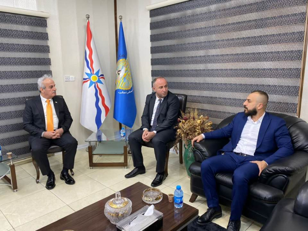 السكرتير العام يستقبل مدير مكتب مؤسسة الجالية الكلدانية في العراق